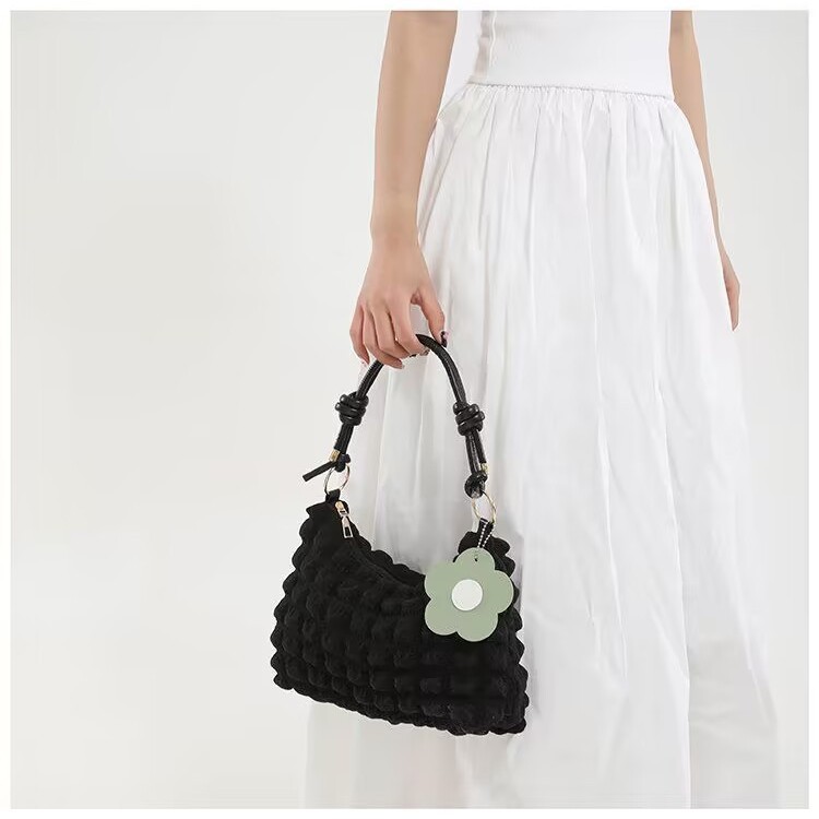 2025 Autumn Pleated New Bag Women's Shoulder Underarm Casual Fashion Trend Casual Solid Color Pleated Bag