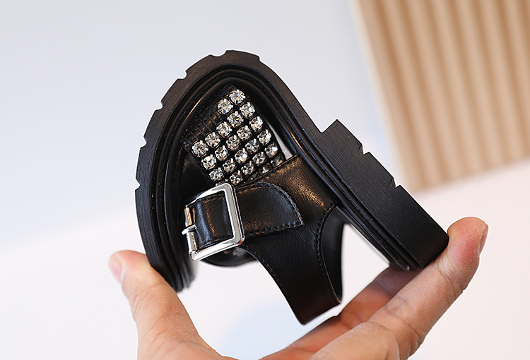 8089女孩子闪亮水钻公主沙滩鞋