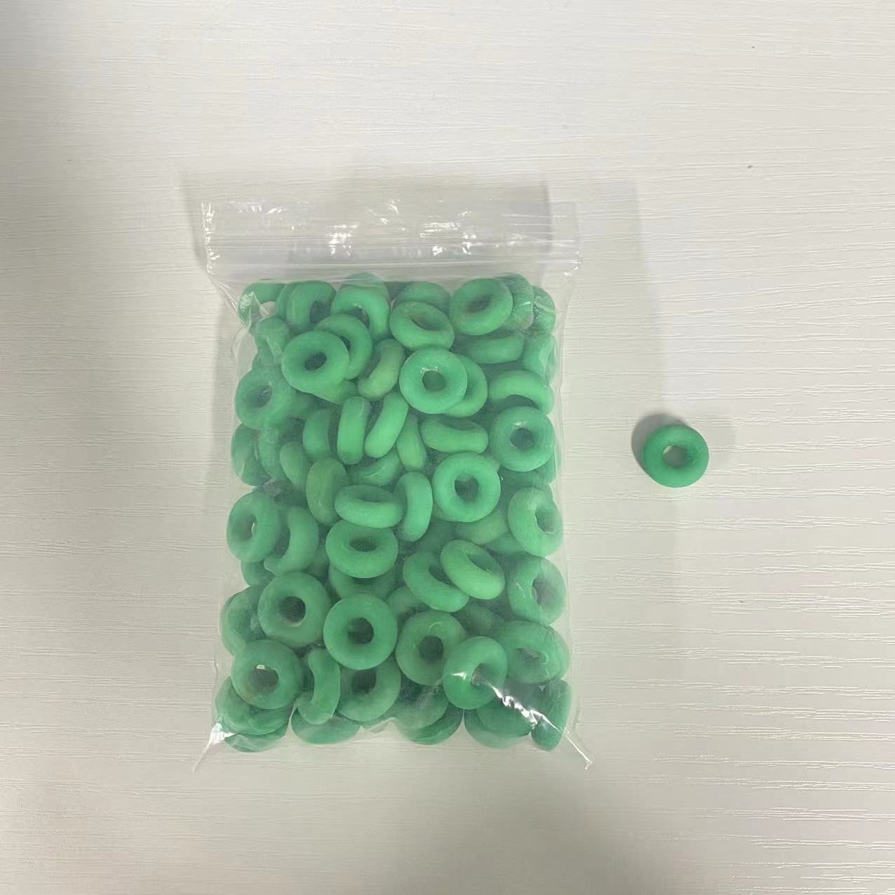 Anillo de rotura de cola veterinario directo de fábrica alicates de expansión elástica de aleación de cerdo alicates de rotura de cola de cerdo anillo de castración sin sangre de ganado y ovejas