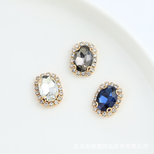 Japanese and Korean new style four-hole square diamond tray DIY jewelry accessories mobile phone beauty hole shoe buckle accessories 19*14