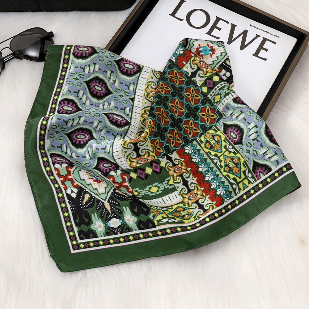 Bufanda de seda de mujer de estilo étnico 70 Bufanda de seda de imitación Bufanda de seda de protección solar cómoda y ligera Cinturón para el cabello Bufanda en la cabeza Chal multifunción