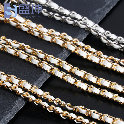 Extend the chain of the small perfume bag by 1.4 meters, wear pu leather gold bead adjustment strap with zinc alloy hardware dog buckle chain