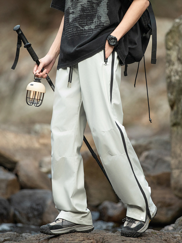Pantalones Deportivos Casuales para Hombre IZEXX Serie Montaña, Resistentes al Agua, de Secado Rápido, Versátiles