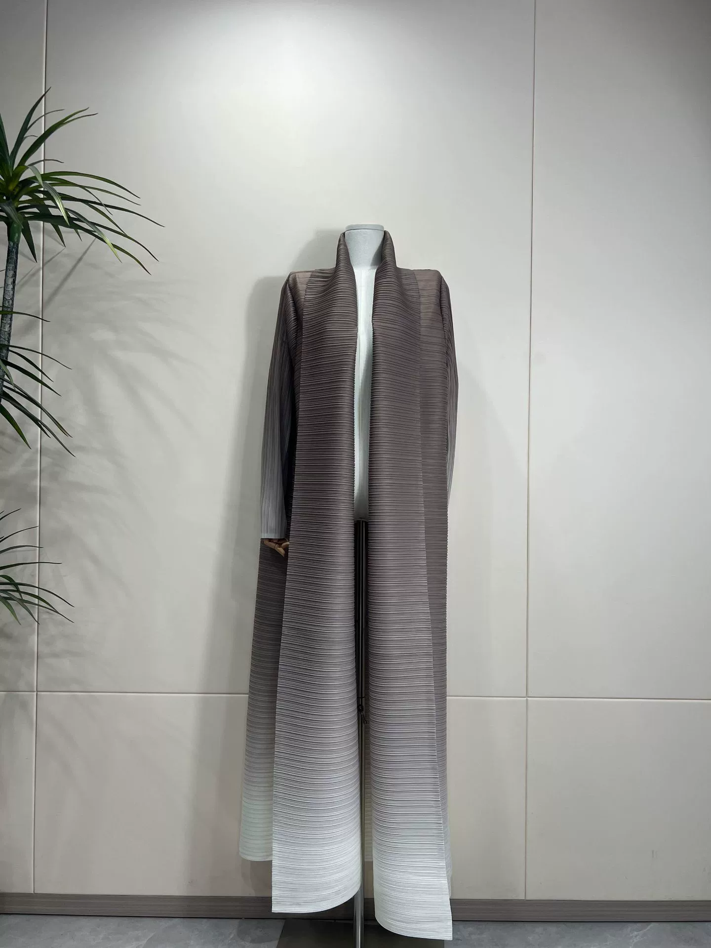 Абая (Дубай) Miyake пальцевая кардиган-куртка — женская длинная складчатая абая, размеры до 152 см