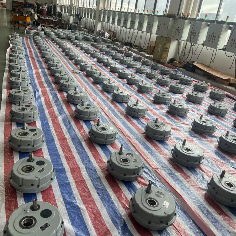 XG悬挂式减速机定制机械设备斜齿轮带扭力臂圆盘减速器厂家批发