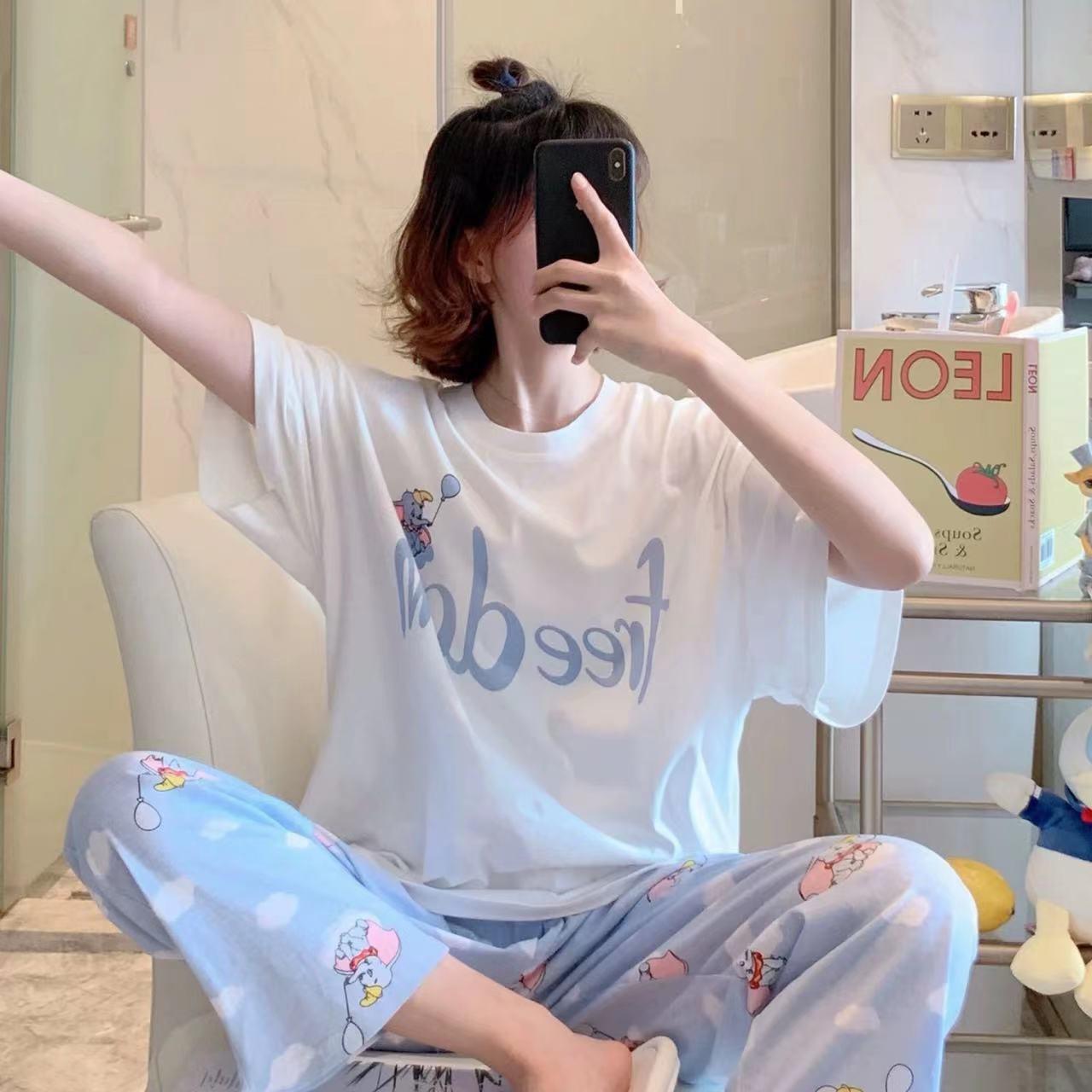 2025 pijamas de mangas cortas de mujer pantalones largos de verano delgados dibujos animados casuales lindos ropa de casa de viento rojo se puede usar fuera