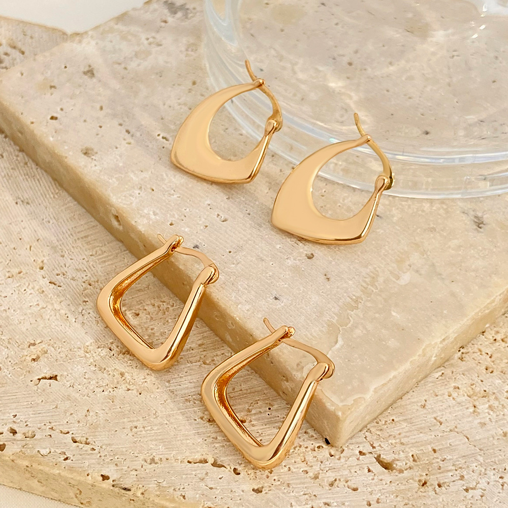 Fashion Geometric Copper Plating Earrings 1 Pair