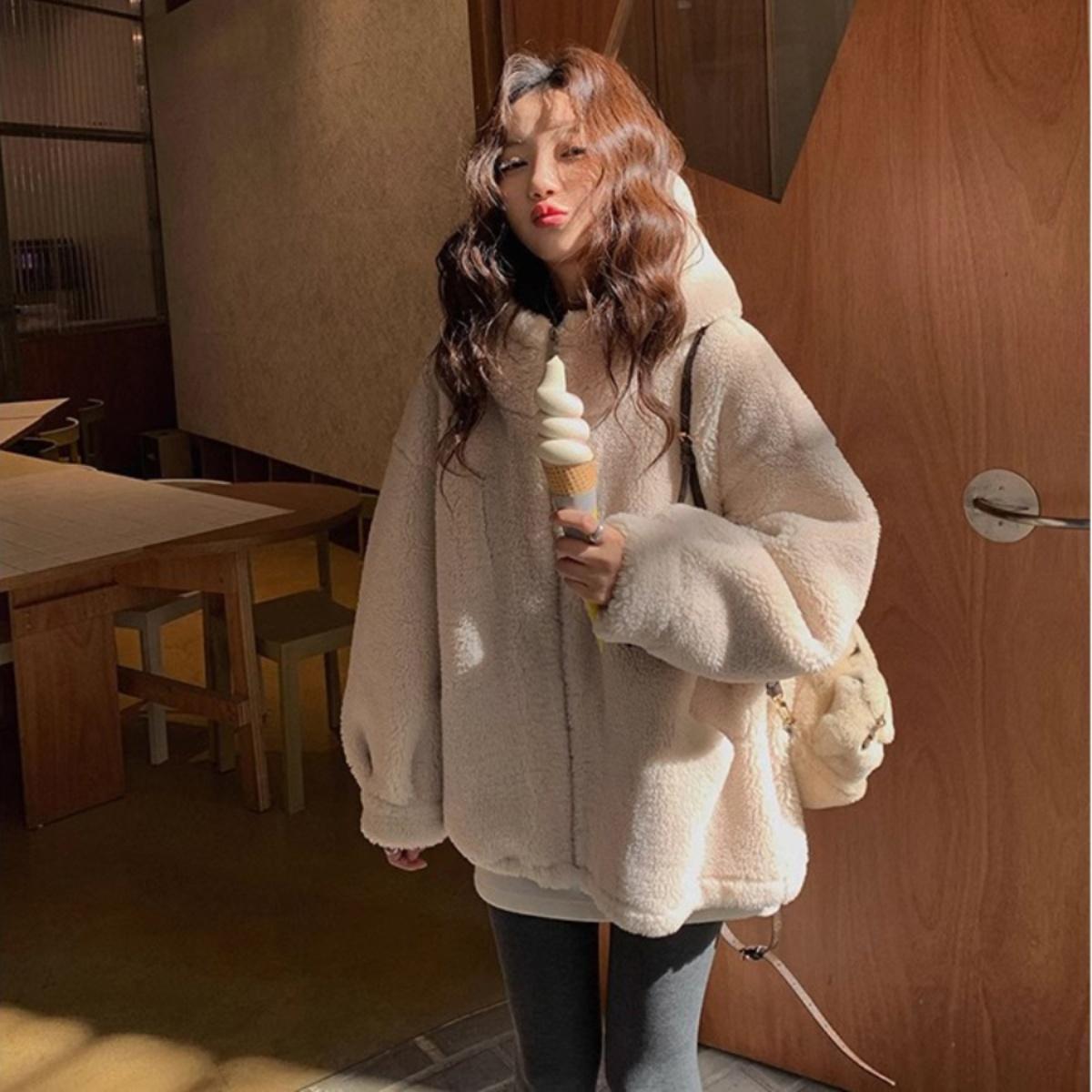 冬季重磅环保羊羔毛皮草外套女宽松保暖显瘦连帽拉链皮毛一体外套