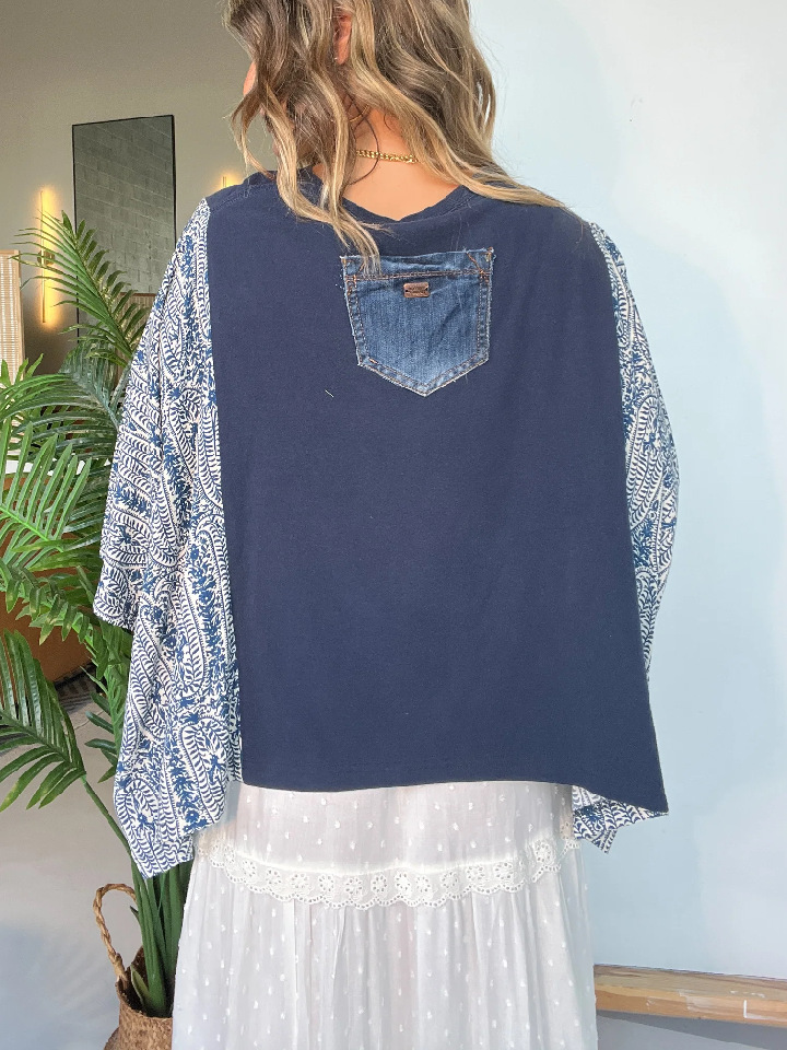 218g Weight Long Sleeve Sleeve Length Pullovers Placket Type Polyester Fabric Type Long Top Length T-shirt Tops Type Daily Occasion Round Neck Neckline Loose Fit Type Animal, Vocabulary Words/Name, Flower, Mushroom, Skull Pattern Summer Season Women's Gender Casual Style Wholesale Women's Polyester Casual Animal Vocabulary Words/Name Flower Long Sleeve T-Shirts 7