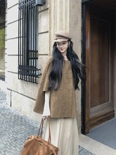 韩系不规则设计感金盏爵士斗篷浅咖色连衣裙两件套小众气质新款女