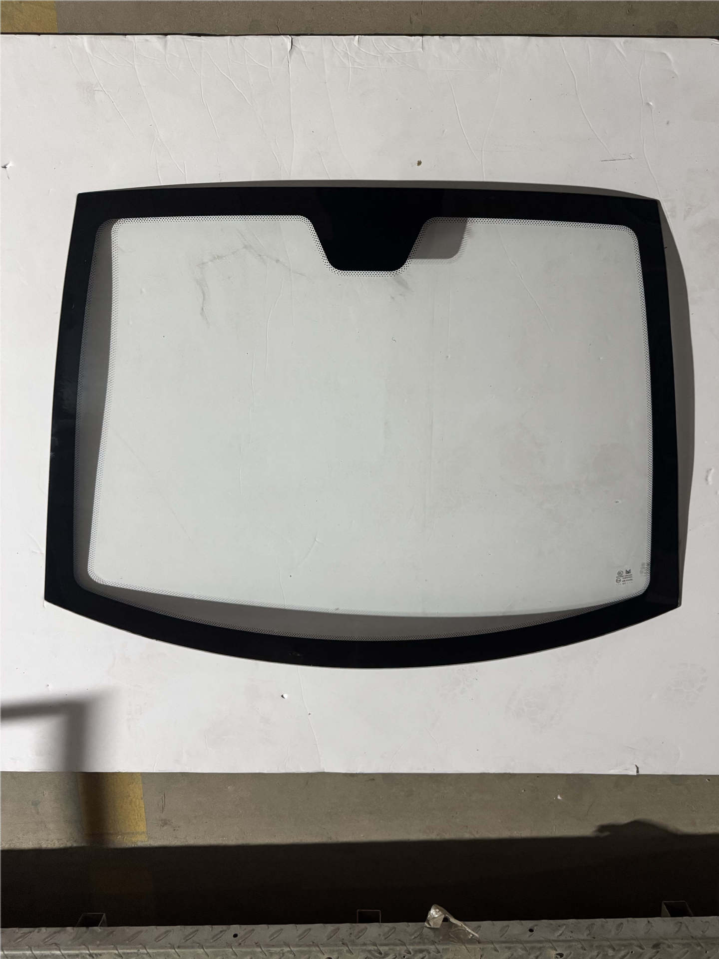 Longqi A11 Whole Vehicle Glass Wholesale Reinforced Anti-Crack Window Glass New Energy Longqi Whole Vehicle Tempered Glass