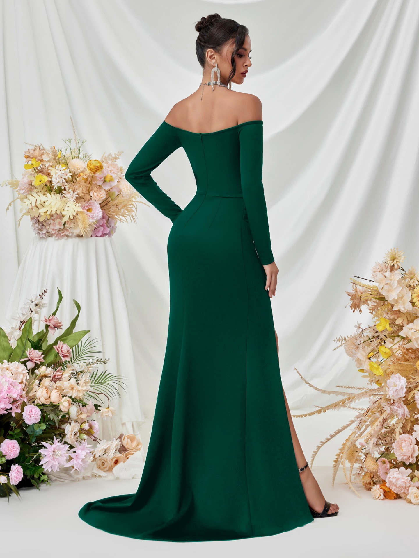 2025 falda de trapeador sexy de manga larga europea y americana transfronteriza de color sólido con horquilla alta y delgada falda de vestido de dama de honor de fiesta sin tirantes image 3