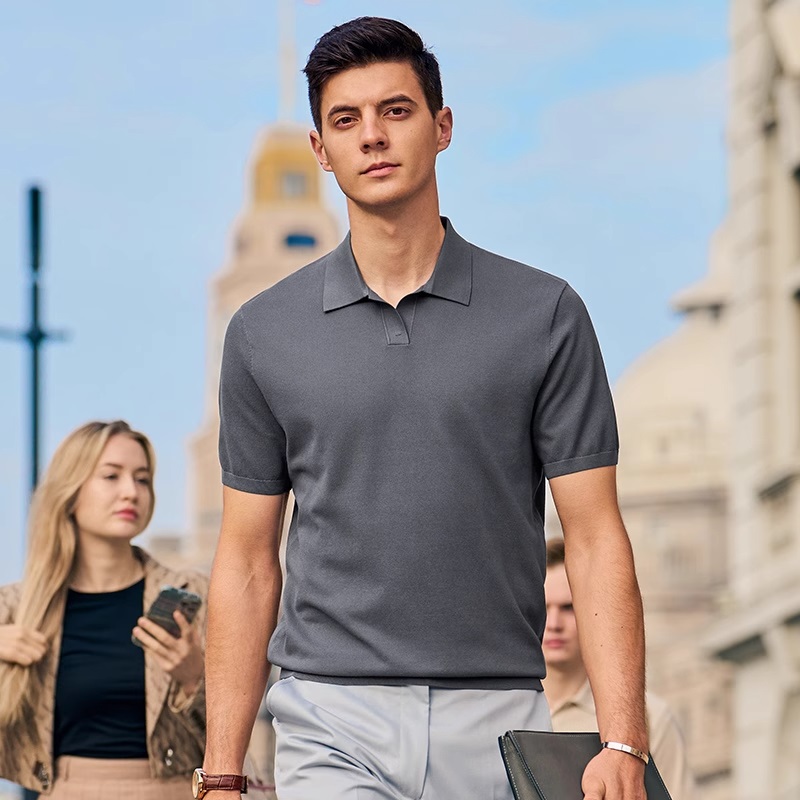 Polo de negocios de solapa suave y cerosa delicada y fresca para hombre, manga corta de punto de verano para hombre, cuello de gaviota para hombre, comercio exterior transfronterizo al por mayor