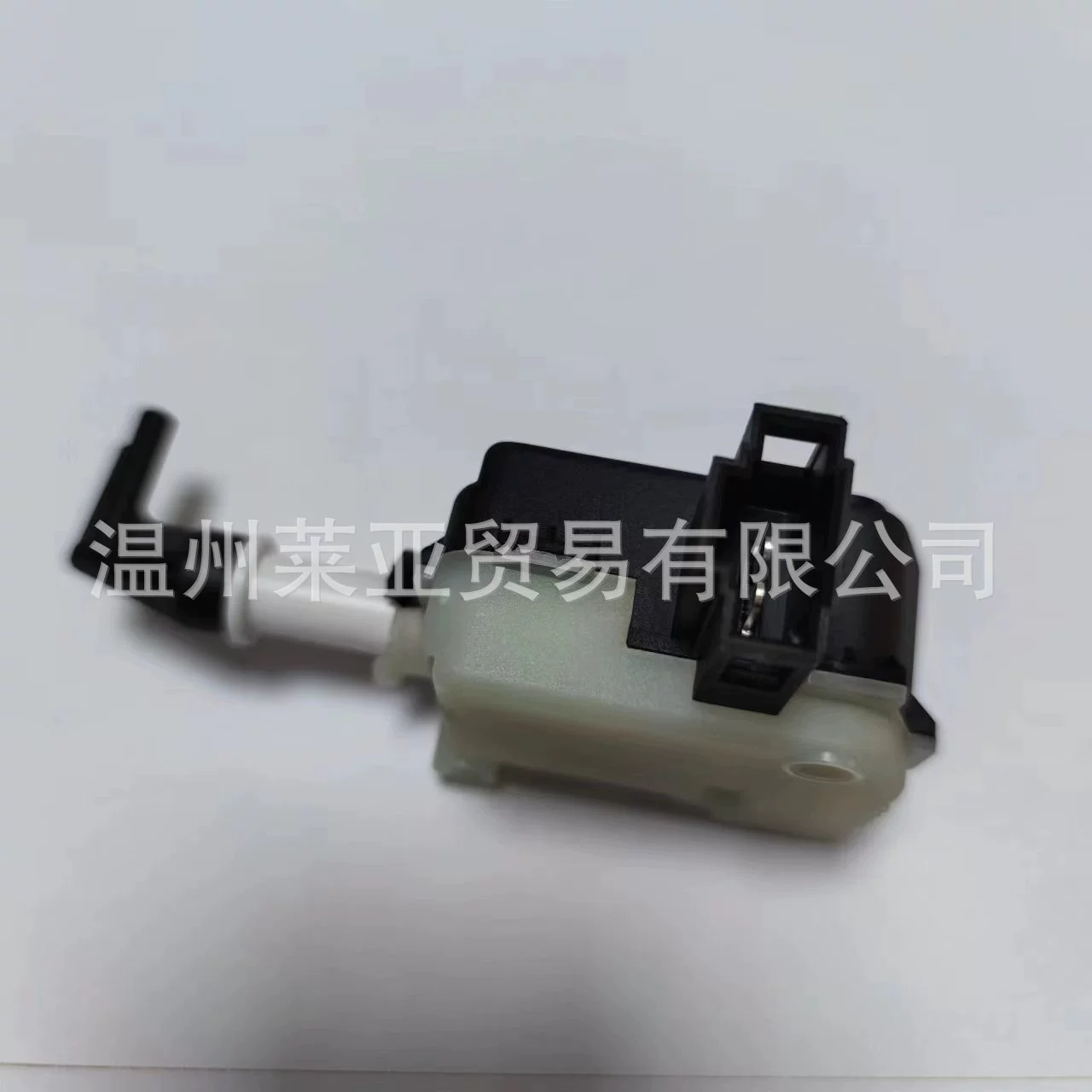 18G827061 подходит для Volkswagen топливный бак моторов