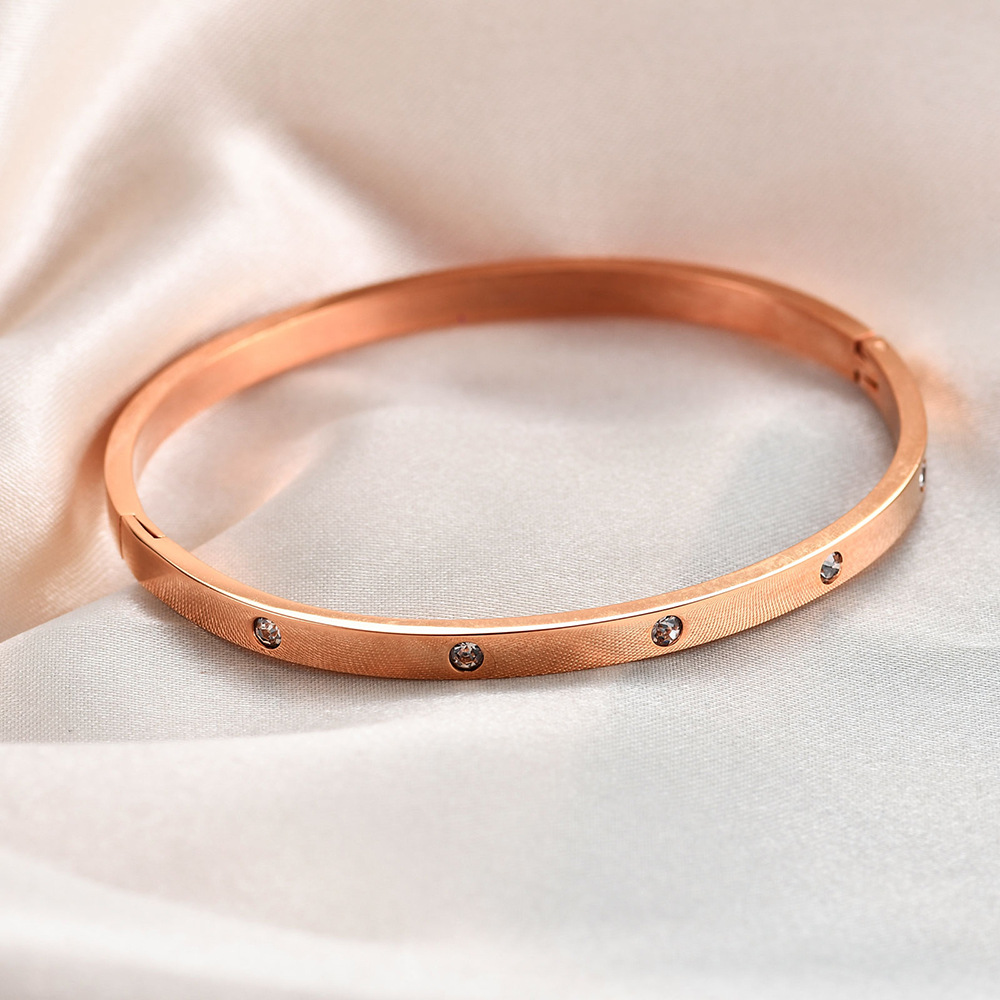 Elegant Round Stainless Steel Plating Artificial Rhinestones Bangle