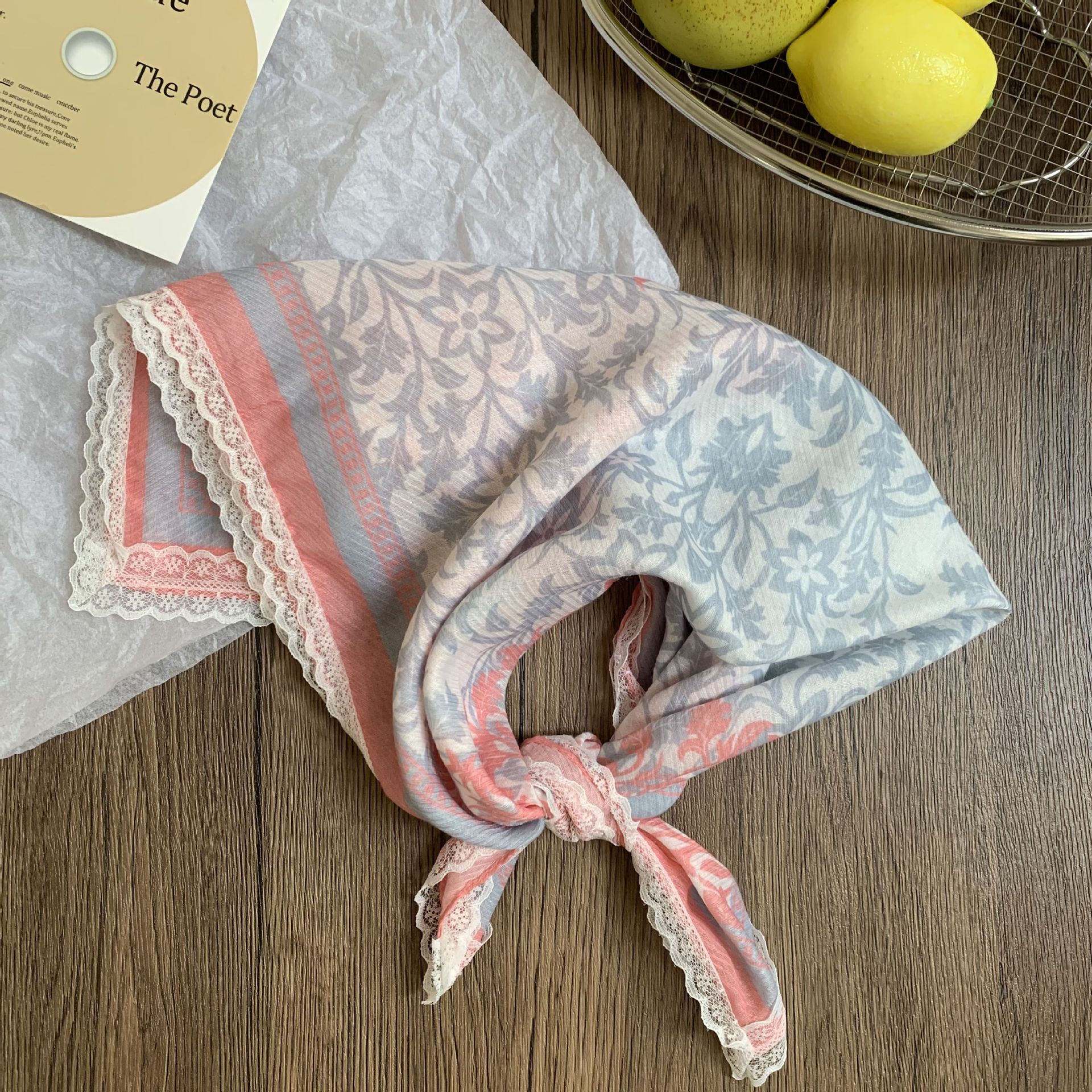 Buñuelo de seda cuello pequeño buñuelo cuadrado primavera y verano nueva moda decoración buñuelo de cuello paquete buñuelo de cabeza buñuelo de verano buñuelo de cabello buñuelo de cabello