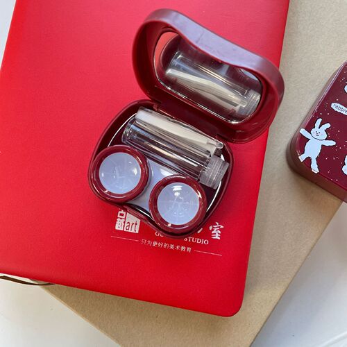 Lucky Red Bunny Personalized High-end Red Contact Lens Box Girl Color Contact Lens Box Retro High-end BH398
