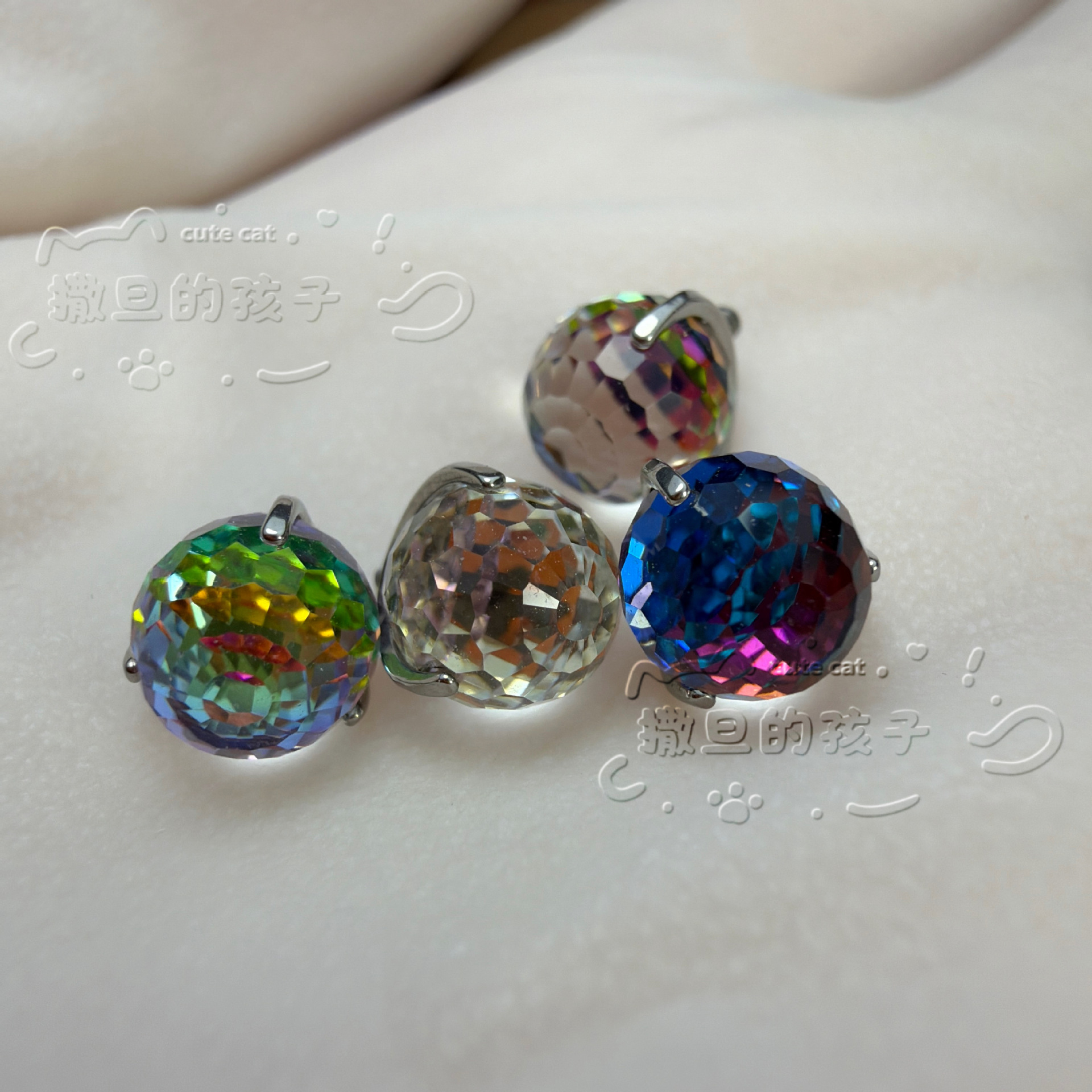 Silver pointed spike labret stud material detail