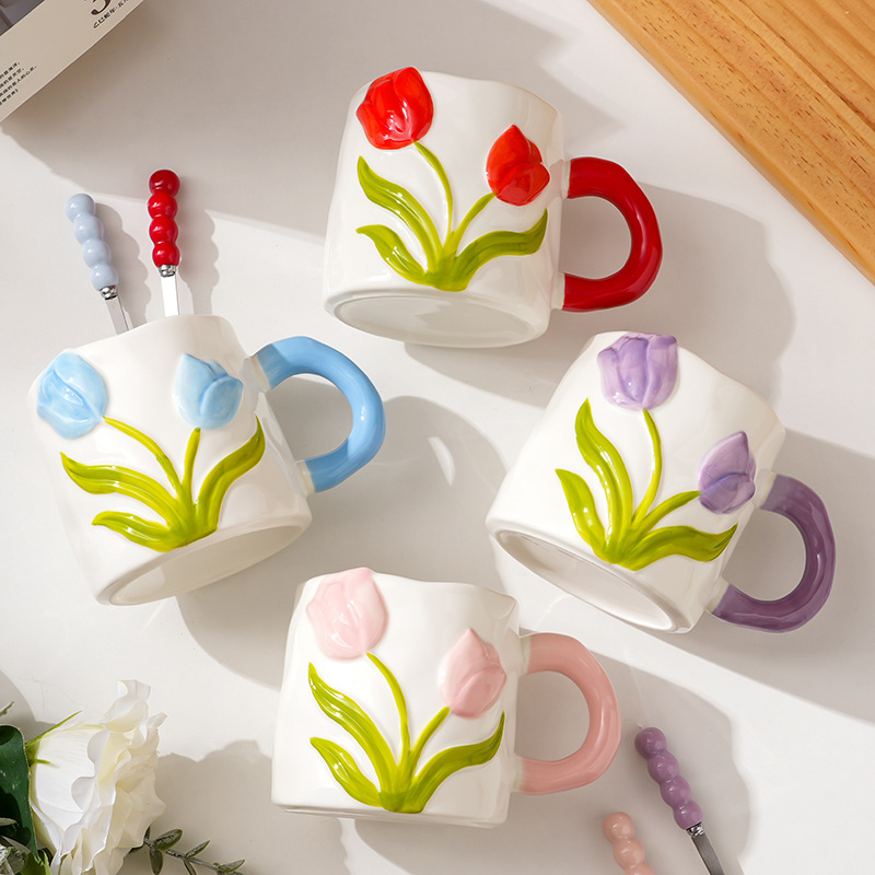 Taza de Tulipanes de alto valor, taza de cerámica esmaltada, regalo del Día del Maestro, taza de agua doméstica para niñas