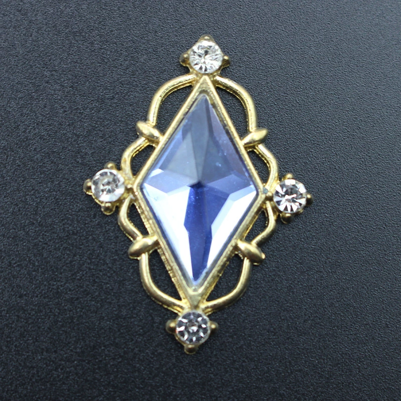 Fashionable metal accessories, bag, pack, decorative accessory, simple and elegant design, Korean style
