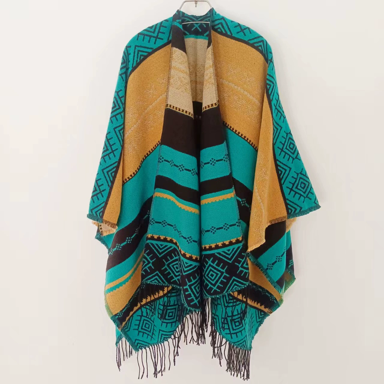 Ethnic cloak, trench coat from Qinghai province from Yunnan province, jacket, scarf, ethnic style