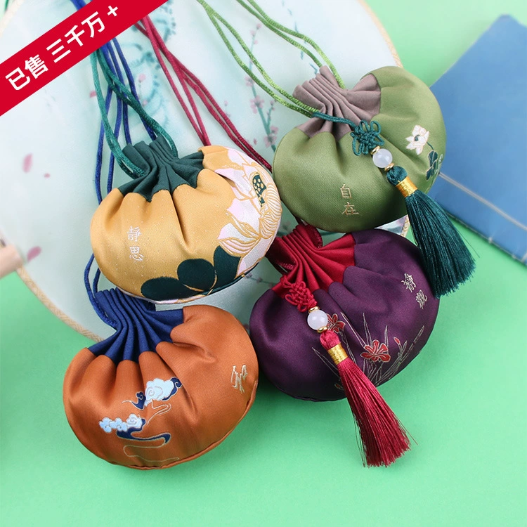 Фестиваль Саше Китайский древний стиль Фетальные волосы кошелек Лаванда Полынь репеллент от комаров Саше пустая сумка небольшой кулон оптом