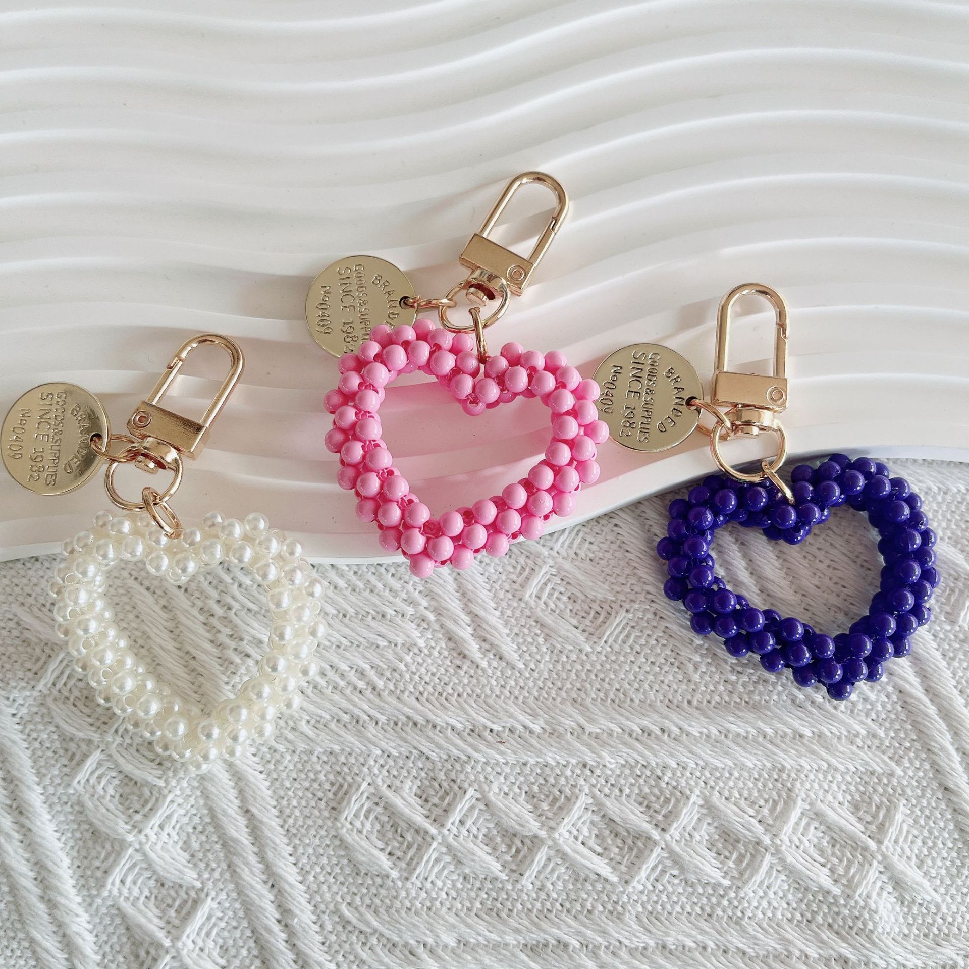 15g Weight Keychain Classification 1 Piece Quantity Holiday, Banquet, Daily Occasion Acrylic Material Heart Shape Pattern Lady Style 1 Piece Lady Heart Shape Acrylic Keychain 1