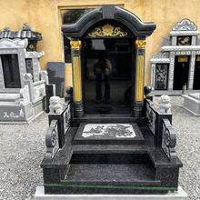 石雕墓碑 供应多种传统款式火葬碑 农村土葬豪华黑色石才墓室