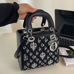 包包女2025新款刺绣戴妃包高级感时尚手提包洋气百搭单肩斜挎女包