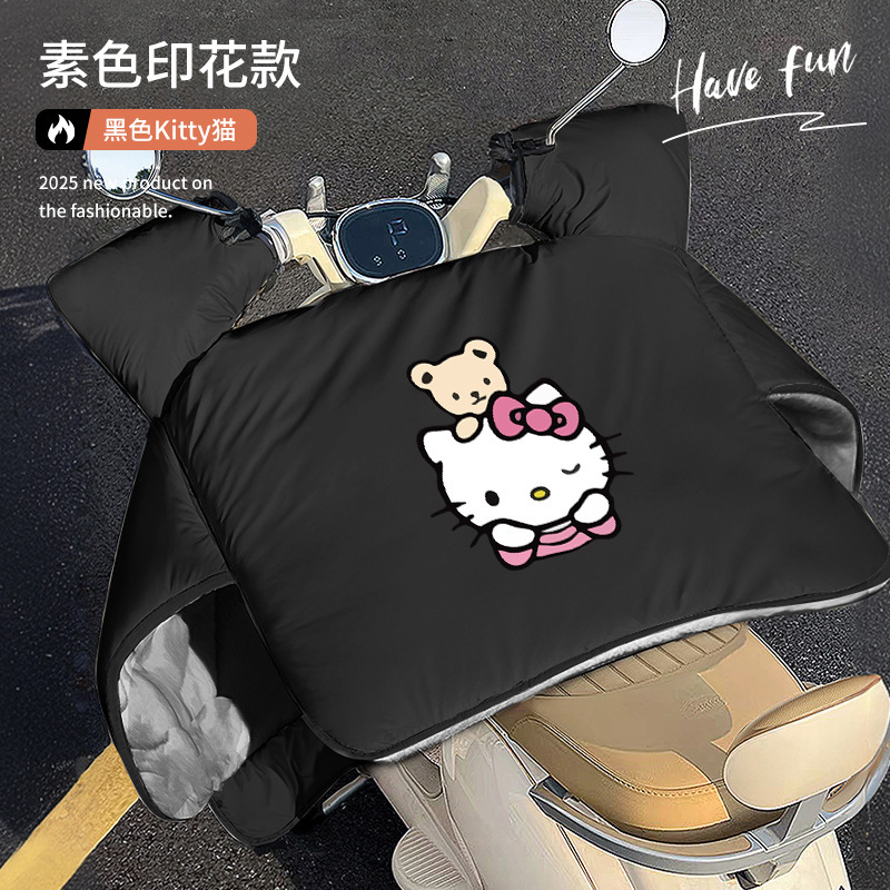 レインコートの大人用セパレート式レインパンツセットは、長い全身防豪雨自転車で使い捨てレインコートを着ています|undefined