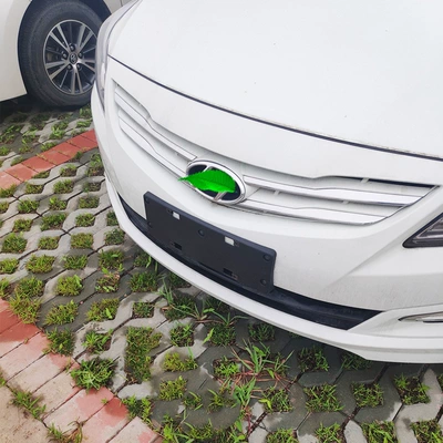 The fixed base of the license plate License plate holder/license plate holder