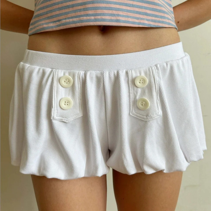Cute girl tennis skirt with high waist and button design, anti-exposure, with built-in shorts for running and sports Cute girl tennis skirt with high waist and button design, anti-exposure, with built-in shorts for running and sports