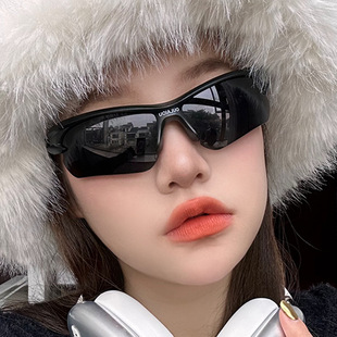 �W�R�W3105�\�ӑ����T�����R��Ůʿ̫��R�����ҹ����ī�R�ļ��x