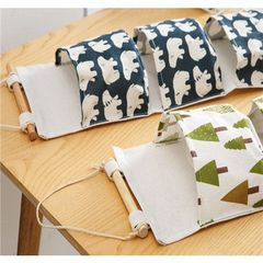 壁掛け式三層収納袋 大型 寮壁掛け 携帯電話吊り下げ収納 学生寮収納袋