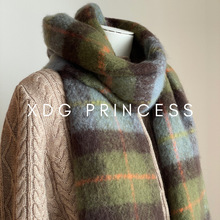 韩国订单2025新款韩系苔藓森林绿色格纹马海毛围巾女秋冬季加厚保