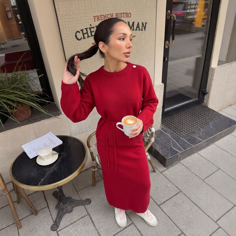 2026 Women's New Autumn and Winter Sweater + Skirt Set, Loose and Lazy Style, Long-Sleeved, Tie-Up, Knitted Casual Set 2026 Women's New Autumn and Winter Sweater + Skirt Set, Loose and Lazy Style, Long-Sleeved, Tie-Up, Knitted Casual Set