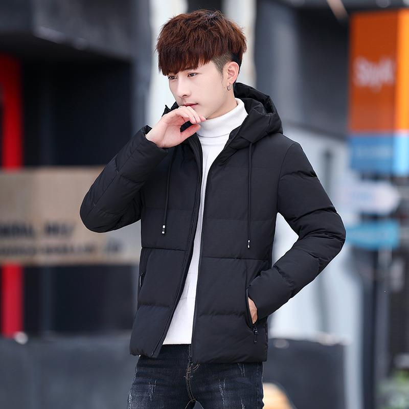 Abrigo corto de algodón acolchado para hombres 2022 Invierno nuevo abrigo de algodón acolchado para hombres jóvenes Abrigo coreano delgado de algodón acolchado con capucha engrosada