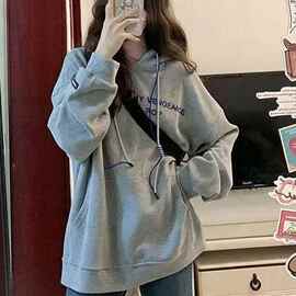 2026春秋新款连帽灰色百搭洋气卫衣女大码胖mm设计感中长款外套冬