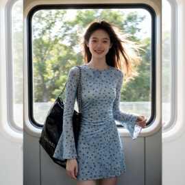 波点印花网纱长袖连衣裙女喇叭袖收腰显瘦纯欲风短款A字裙打底裙