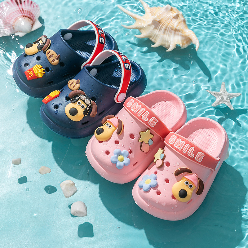 EVA children's hole shoes summer baby boys' non-slip wear-resistant deodorant closed toe sandals children's middle children's slippers women