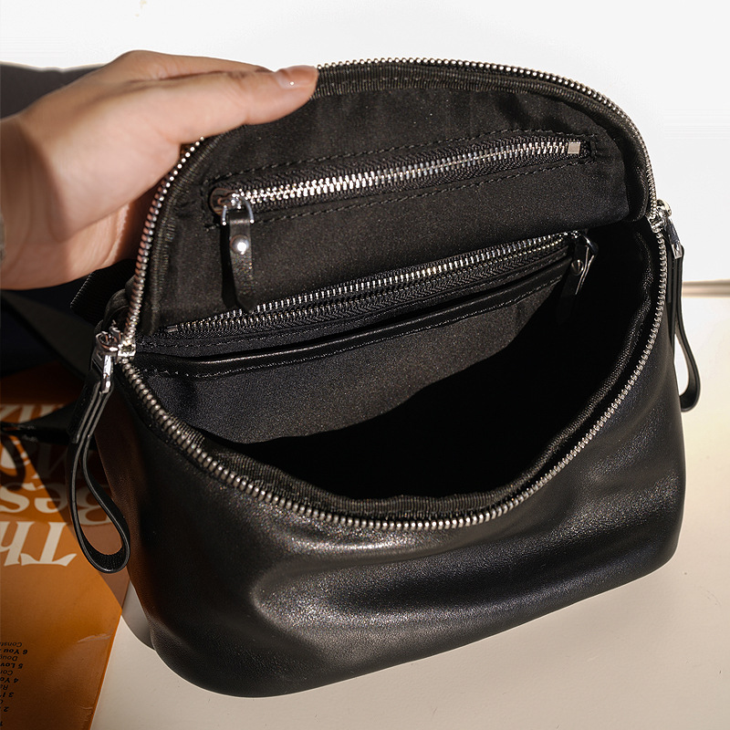 Women's New Luxury Genuine Leather Chest Bag, Fashion Simple Top Grain Cowhide Saddle Bag, Trendy Street Crossbody Bag - Thumbnail 4