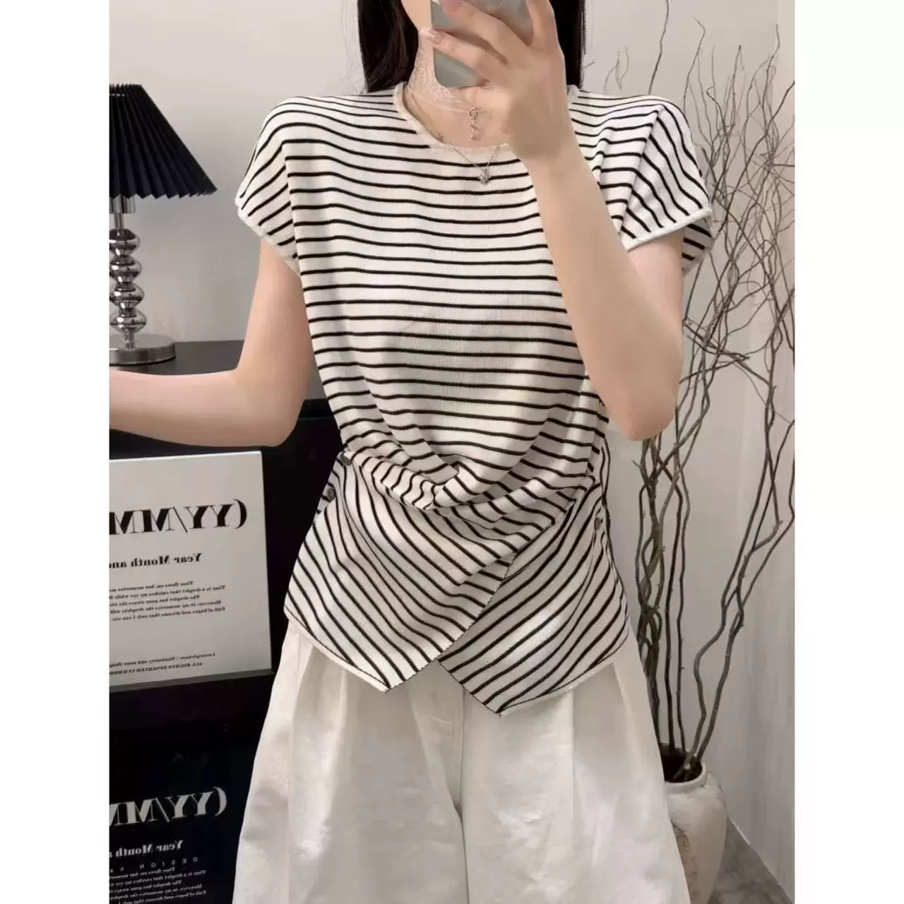 设计感小众短袖针织衫女春季时尚气质修身显瘦坎肩别致不规则上衣