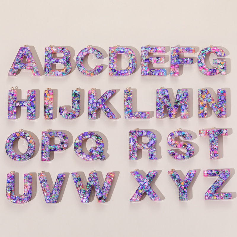 批发跨境 diy饰品配件26个英文字母钥匙扣水晶滴胶包包挂件手机链