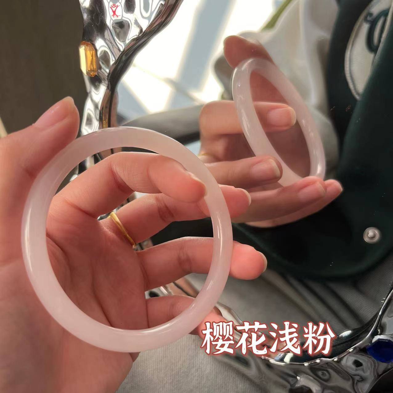 Pulsera Dingdong de jade de imitación de vidrio, pulsera de tiras redondas gruesas, paso a paso, pulsera de novia, libro rojo pequeño, estilo antiguo Dingdong, mismo estilo