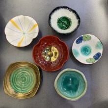 ǰ�˵��մɵ��u�ϵ�������ζ��С�Ե���ʽ��Ҏ�t���c�ĵ�����