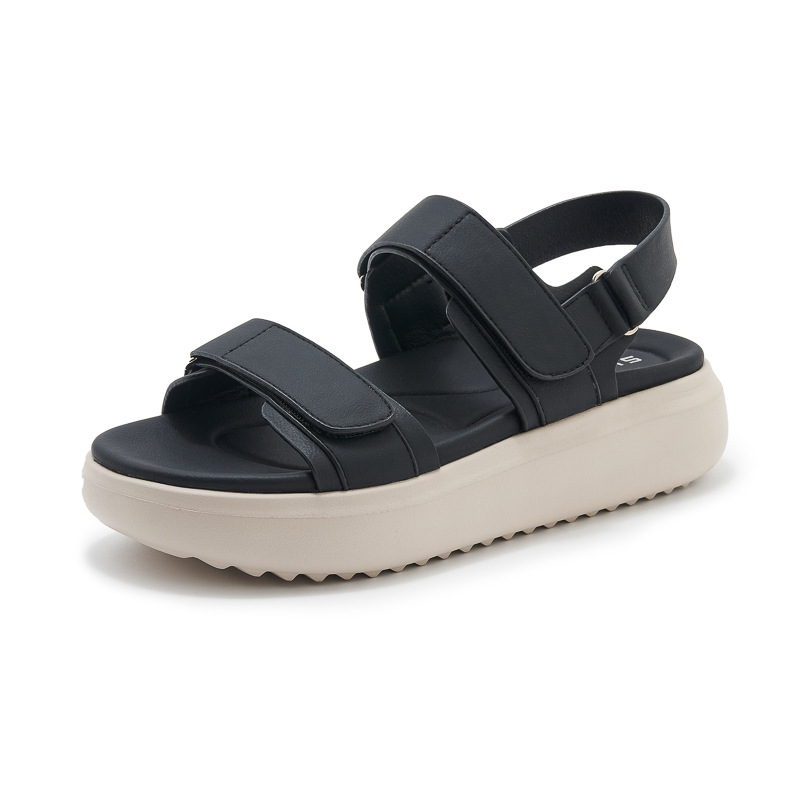 1138 - 7 2025 primavera nuevas sandalias de suela gruesa cómodas y casuales tacones de playa para usar zapatillas frías al por mayor