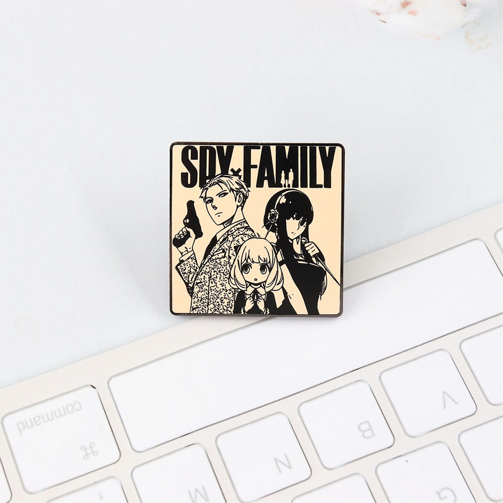 Spy X Family Enamel Badge Funny Anime Character Metal Pin Cartoon Bag Clothing Accessories