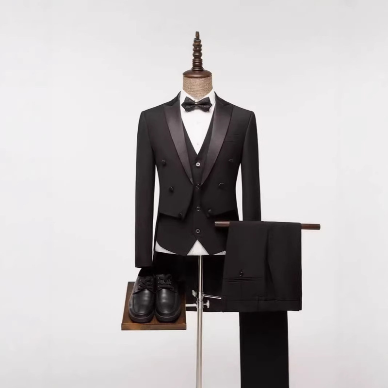 European and American Men's Double-Breasted Tailcoat Suit with Short Front and Long Back, Suitable for Stage Performances, Conductors, and Wedding Attire