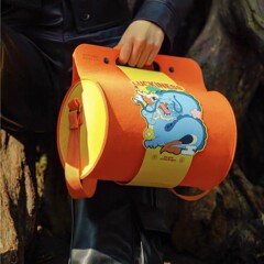小红书同款毛毡圆筒背包高级感毛毡礼品袋大容量毛毡斜挎包批发