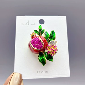 Pomegranate flower brooch exquisite and elegant heavy industry enamel color simulation cheongsam accessories high-end clothes pin chest wholesale